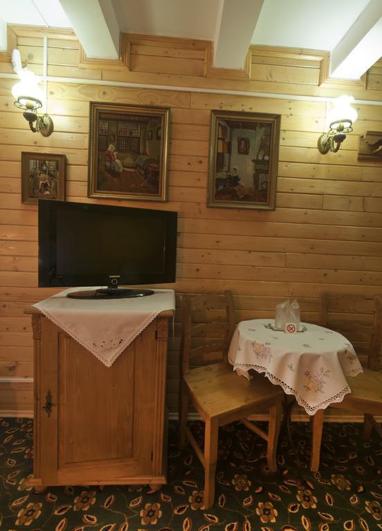 La Marele Moft Slănic Exterior photo