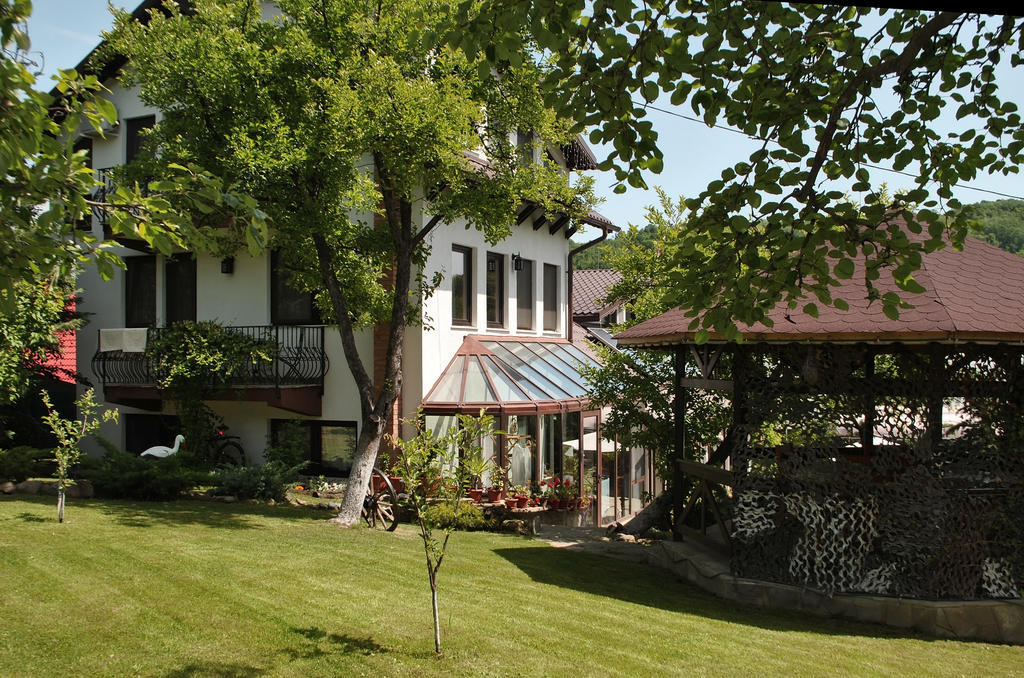 La Marele Moft Slănic Exterior photo