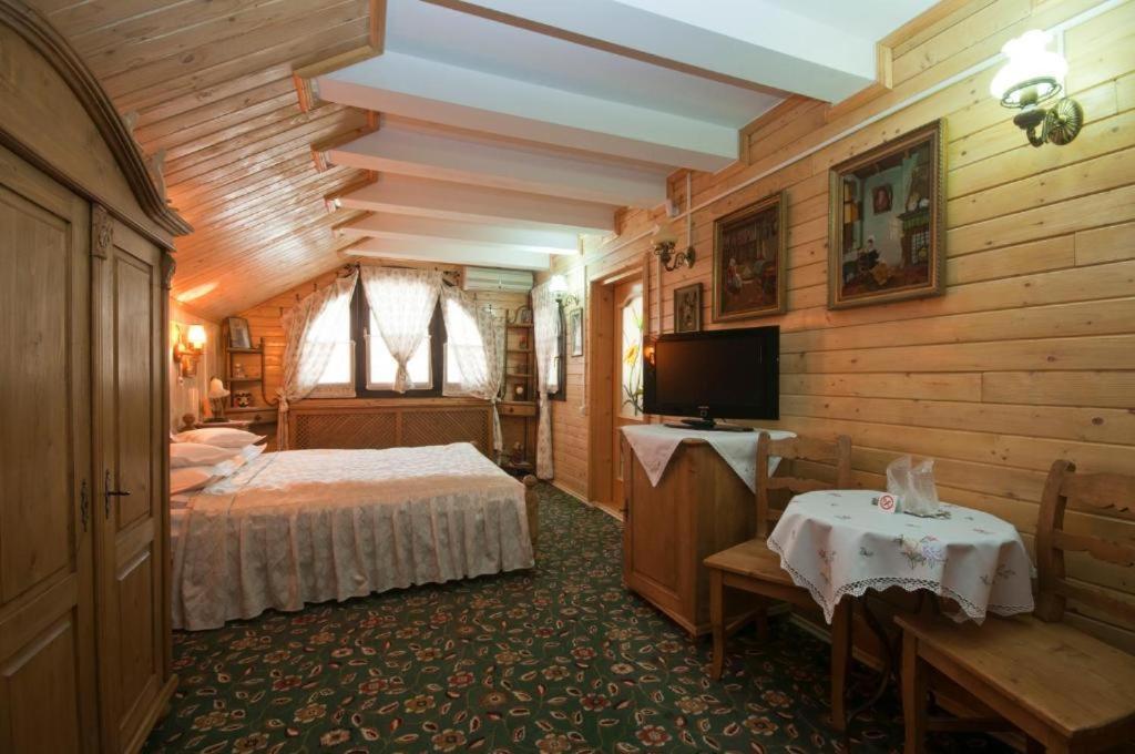 La Marele Moft Slănic Exterior photo